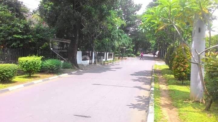 Rumah Asri Tenang di Terogong Jaksel 2