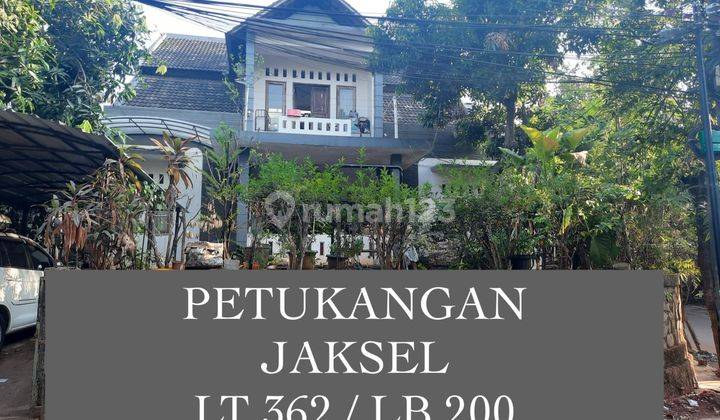 Rumah Vintage Dikawasan Strategis Petukangan Jaksel  1