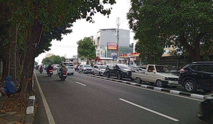 Rumah Lama di Area Komerisal di Pos Pengumben, Jakarta Barat 1