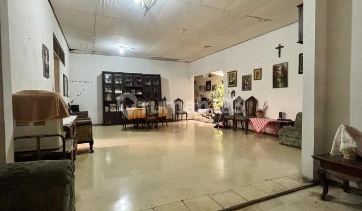 Dijual Rumah Lama Lokasi Di Jl H Nawi Dalam, Jakarta Selatan