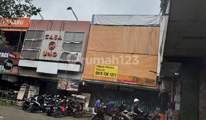 Ruko di Jalan Panglima Polim Raya, Kebayoran Baru - Jakarta Selatan