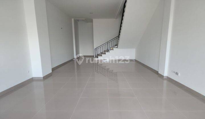 DIJUAL RUKO LA RIVIERA BOULEVARD PIK2 COCOK UTK SEGALA USAHA 2