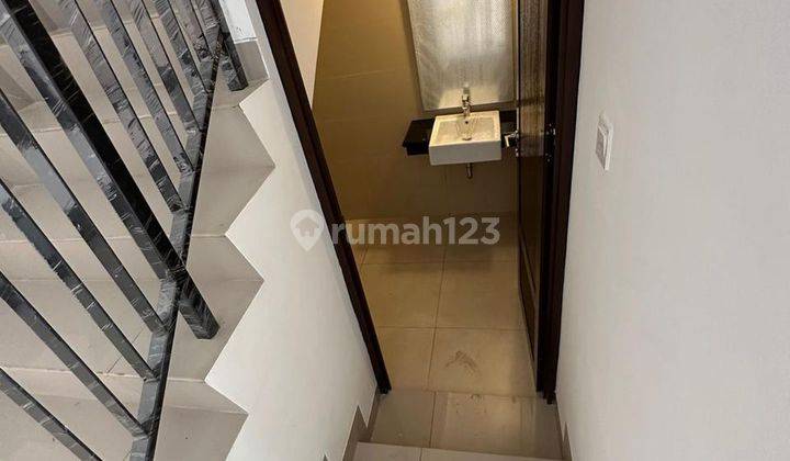 DISEWAKAN RUMAH PIK2 TAHAP1 SIAP HUNI UNIT RAPIH  2