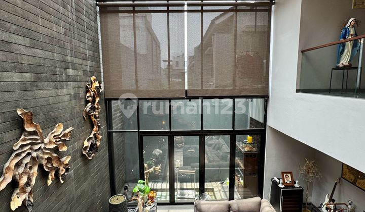 Dijual Rumah Alam Sutra Bagus Design Moderen High Celling