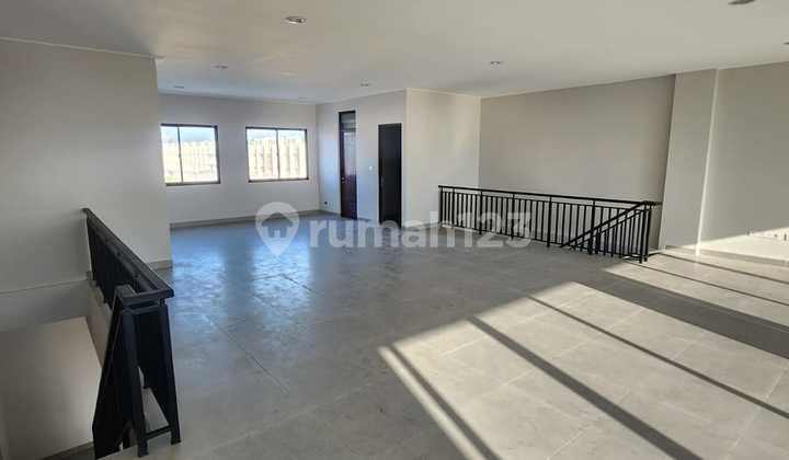 For Rent: Mega Kuningan PIK2 Townhouse, Connected Units with Shared Wall