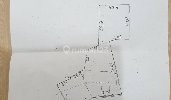 Rumah di Lahan Luas Hitung Tanahnya Saja di Jalan Raya Ciputat 2