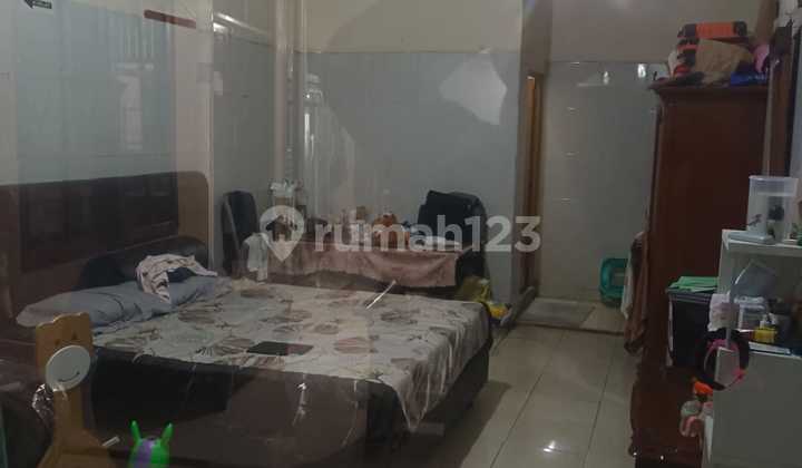 Rumah Kost di Jalan Raya Pemuda - Jakarta Timur