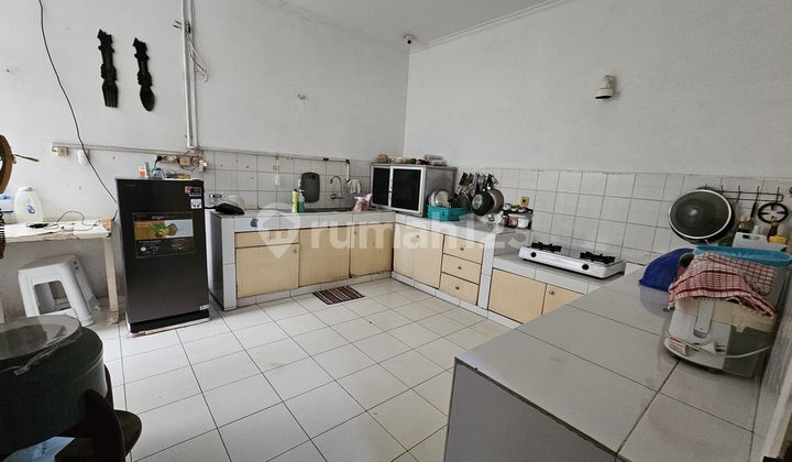 Rumah Hoek Luas Megah di Kawasan Prestisius Intercon - Kebon Jeruk - Jakarta Barat 2