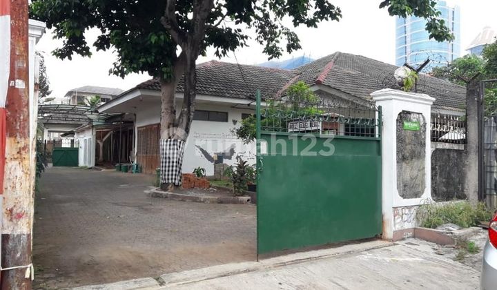 Rumah luas dan asri di Jeruk Purut Pasar Minggu seharga NJOP