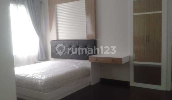 Spacious magnificent serene house in the premium area of De Park at BSD. 2