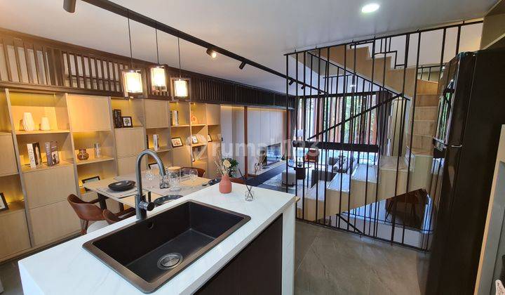 Rumah 4 Lantai Private Pool SHM di Mampang Jakarta Selatan 2
