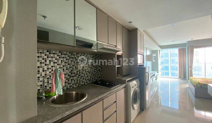 Dijual Cepat  BU Apartement The Hive Tamansari Furnished 2