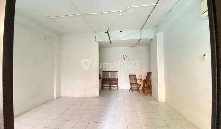 Dijual Cepat Ruko kios di Dalam Apartemen Mt Haryono Residencence 1