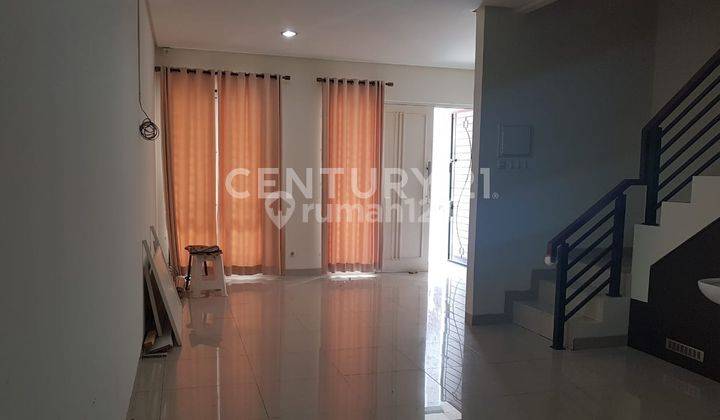 Disewakan Rumah Cantik Di Tomang Jakarta Barat 1