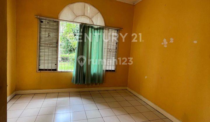 Jual Rumah Telaga Kahuripan Tanah Luas 2 Lantai Parung Bogor 2