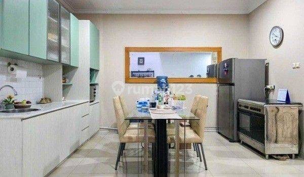 Rumah Homey Clean Simple Minimalis Di Puri Indah 1