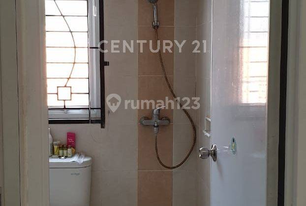 Disewakan Rumah Cantik Di Tomang Jakarta Barat 2