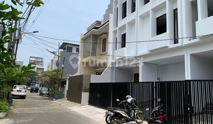 Jual Rumah Baru Muara Karang 4X15m Pluit 2