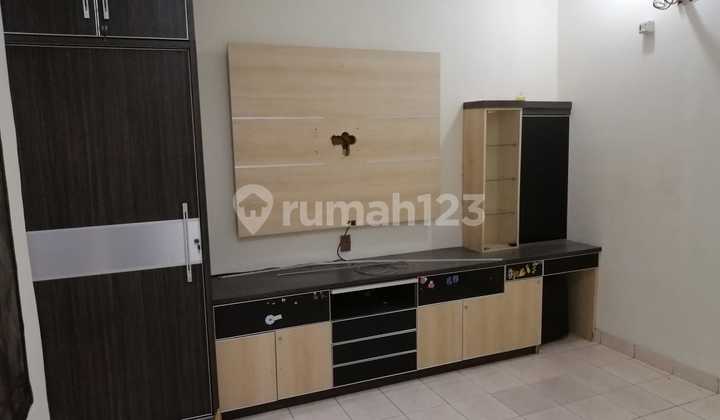For Rent House in Taman Palem Lestari For Rent House in Taman Palem Lestari