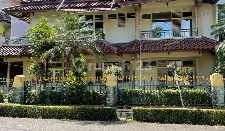 Dijual rumah lama siap huni di bawah njop bintaro sektor 1 jakarta selatan