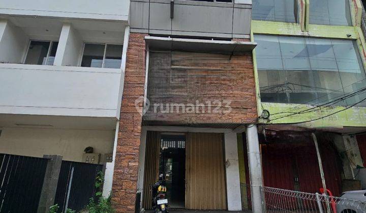 Dijual Ruko Siap Pakai Ada Lift Ex Kantor Jl. Panglima Polim Raya, Blok M Kebayoran Baru Jakarta Selatan  1