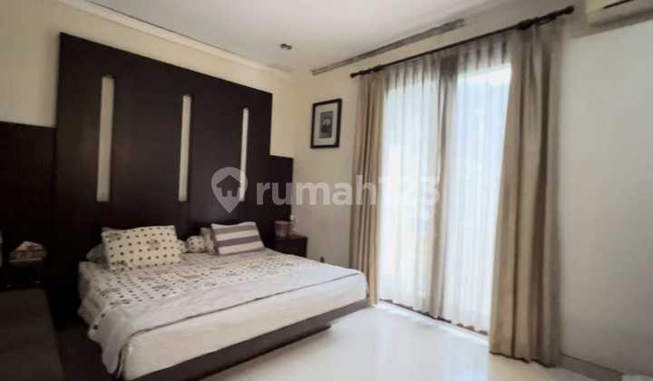 FOR SALE READY-TO-OCCUPY HOUSE SUITABLE FOR RESIDENCE & BUSINESS IN PANGLIMA POLIM, KEBAYORAN BARU, SOUTH JAKARTA FOR SALE READY-TO-OCCUPY HOUSE SUITABLE FOR RESIDENCE & BUSINESS IN PANGLIMA POLIM, KEBAYORAN BARU, SOUTH JAKARTA