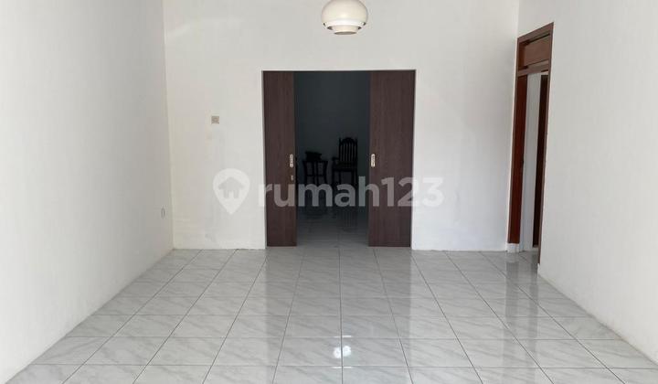 DISEWAKAN RUMAH DI JL.MANUNGGAL JAYA LEBAK BULUS JAKARTA SELATAN   2