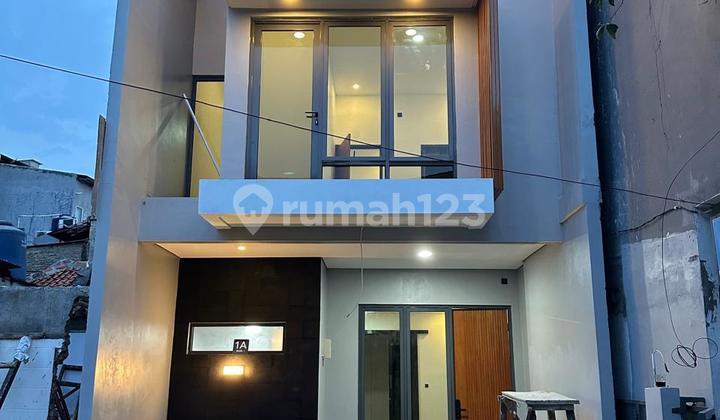 DIJUAL RUMAH BARU BARU DALAM KOMPLEK PALAPA PASAR MINGGU JAKARTA SELATAN. DIJUAL RUMAH BARU BARU DALAM KOMPLEK PALAPA PASAR MINGGU JAKARTA SELATAN.