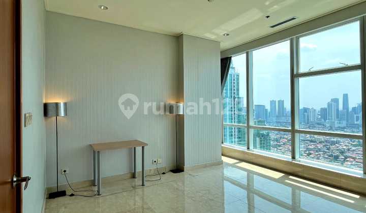 DIJUAL sangat murah Apartment May Flower Sudirman 2