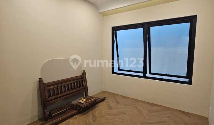 Disewa Rumah Brandnew Cocok Kantor/Hunian Blok M Kebayoran Baru Jakarta Selatan 2