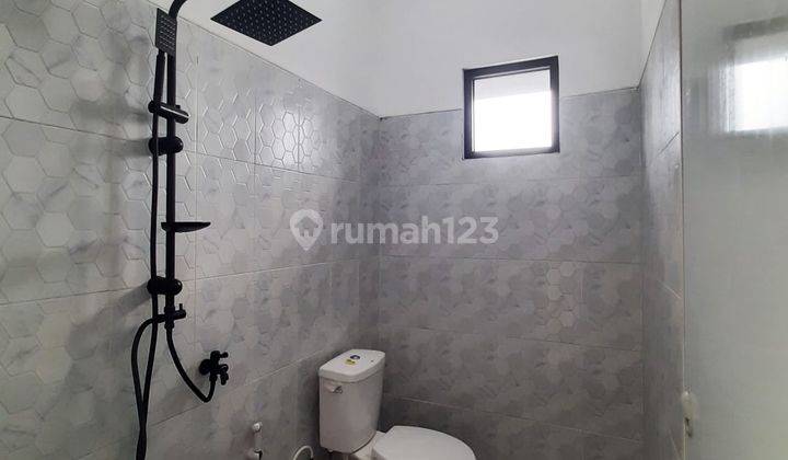 Dijual Rumah Minimalis Modern 2 lantai di pondok ungu permai 2