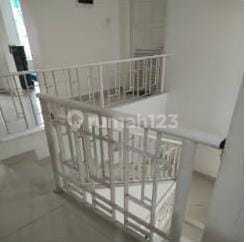 Dijual rumah bagus di legenda wisata cluster Picasso, kecamatan Gunung putri, Bogor 2