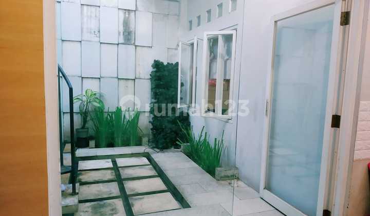 Dijual Rumah Siap Huni di Grand Galaxy Bekasi 2