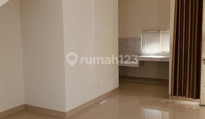 For Sale: Ready-to-Occupy House in Levesh Harapan Indah Cluster, Bekasi 2