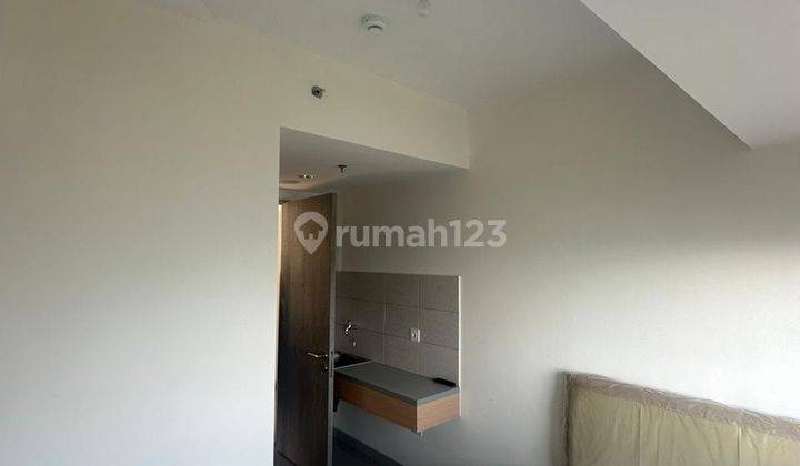 Disewakan Apartemen Osaka Riverview Pik2 Studii Furnish 10jt/thn 1