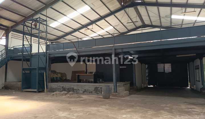 Disewakan Gudang Akses Container 40 Feet di Kalisabi Cibodas