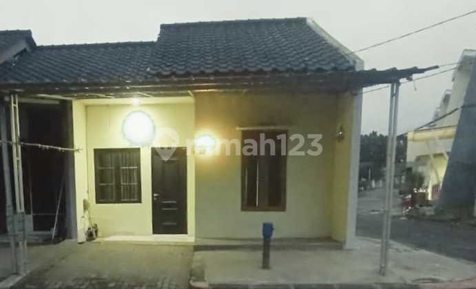 Dijual Rumah Minimalis Modern di Legok Karawaci Tangerang Dijual Rumah Minimalis Modern di Legok Karawaci Tangerang