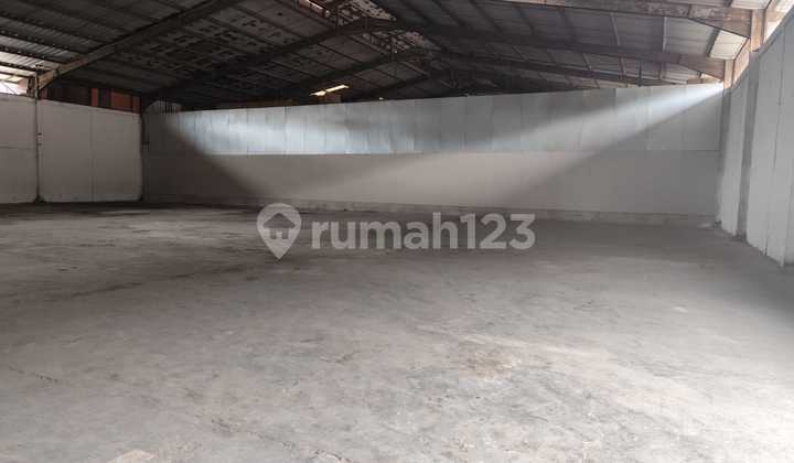 For Rent: Strategic Ready-to-Use Warehouse in Kapuk, North Jakarta For Rent: Strategic Ready-to-Use Warehouse in Kapuk, North Jakarta