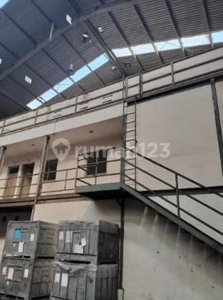 Warehouse for Sale, Strategic Location in Bitung Tangerang