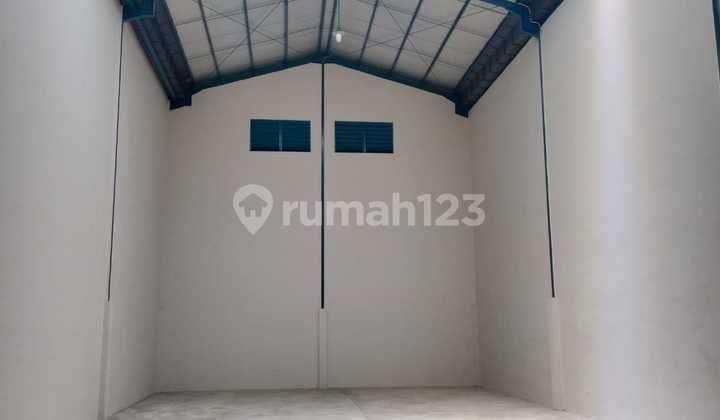 Warehouse for Rent, Move-In Ready, Suitable for Investment in Tangerang City, Banten Warehouse for Rent, Move-In Ready, Suitable for Investment in Tangerang City, Banten