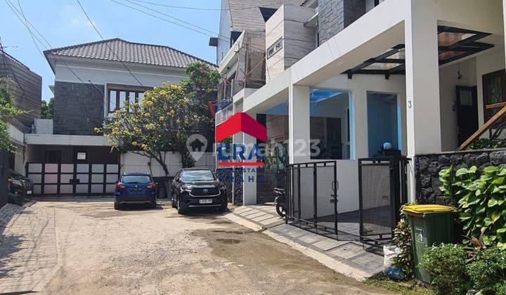 Dijual Town House ANTASARI 4+2 Kamar Tidur  Bagus 2