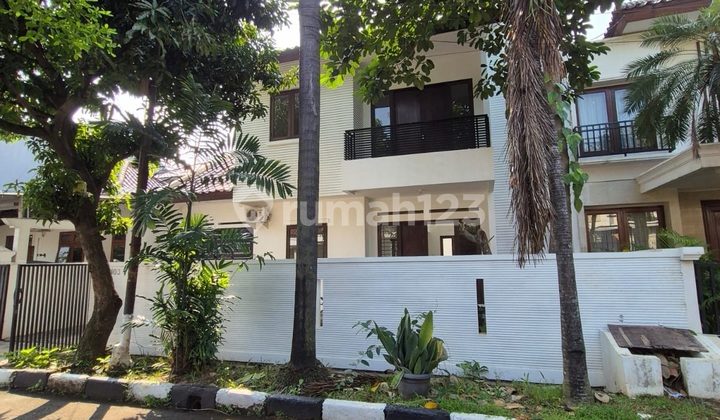 Disewakan Rumah Bumi Karang Indah Lingkungan Nyaman Dan Asri 1
