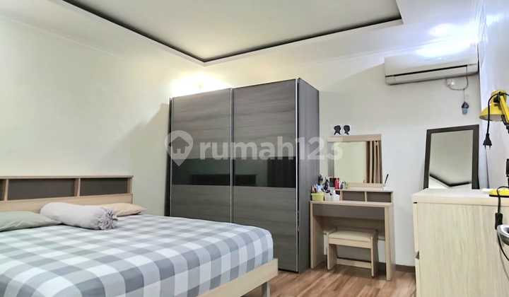 For Sale 3 Bedroom House 2