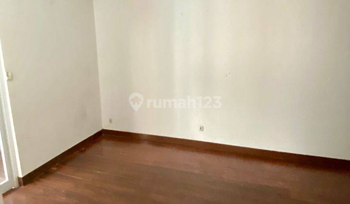 Dijual Rumah With Pool Cocok Untuk Usaha Kuliner  Di Gandaria 2