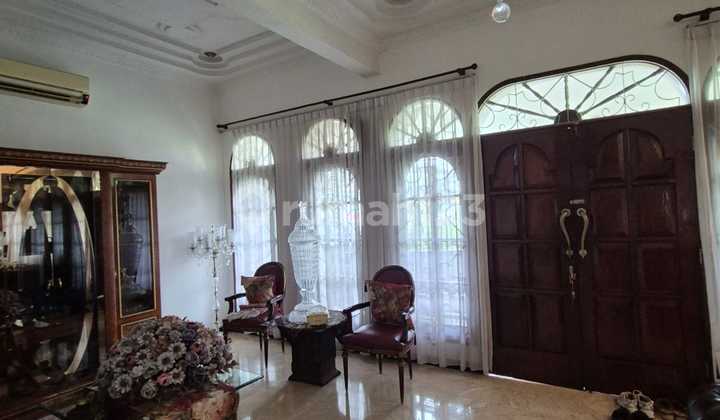 Dijual Rumah Mewah 4 Kamar Tidur di Cipete