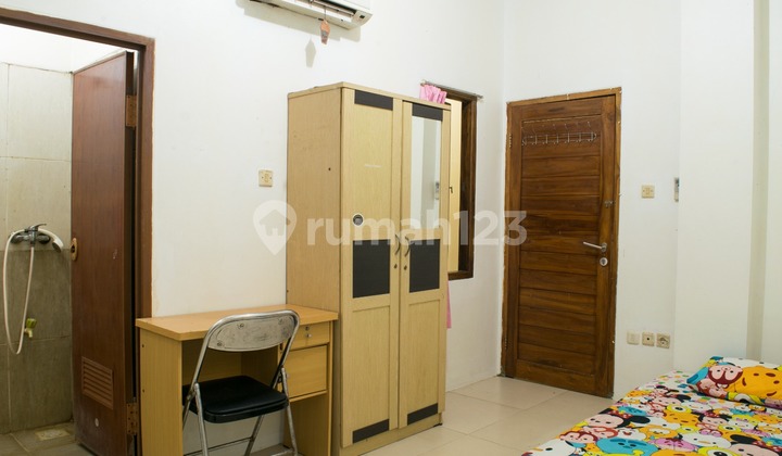 Ready-to-Occupy Boarding House in the Grogol Area