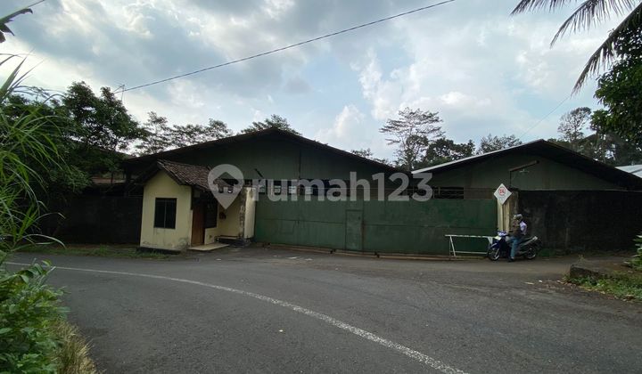 Gudang Dekat Jalan Lingkar Luar Salatiga Gudang Dekat Jalan Lingkar Luar Salatiga