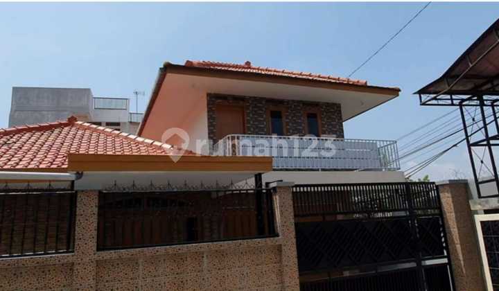 Rumah 2 Lantai di Komplek Amarta, Talogong, Garut, Jawa Barat