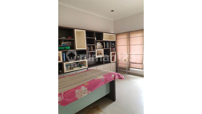 Rumah Kelapa Cengkir Timur, Kelapa Gading 2