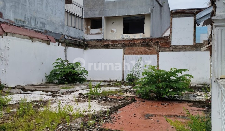 Land Plot for Sale Ready to Build in Pondok Indah, South Jakarta